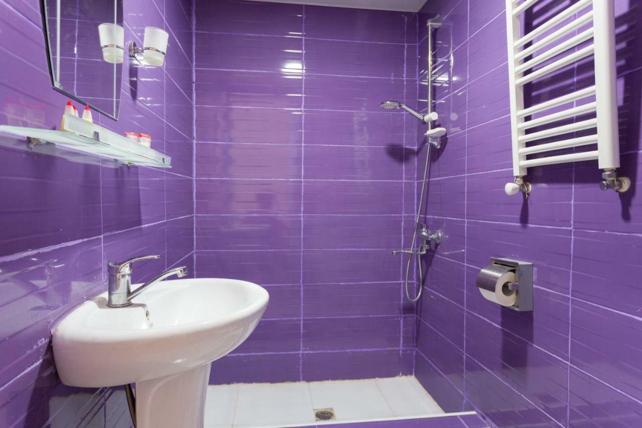 Guest House Ketrin Tbilisi Esterno foto
